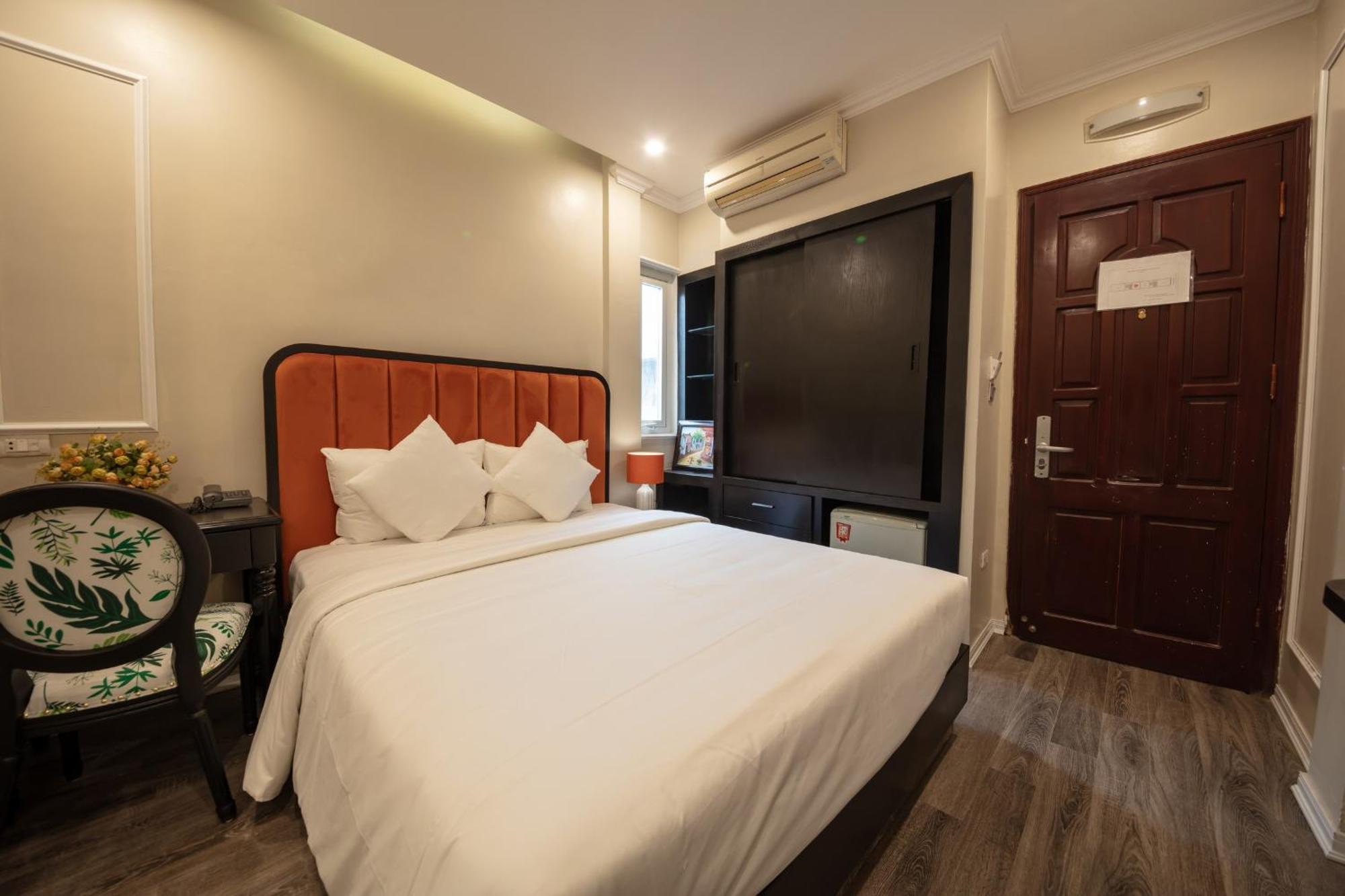 Omina Hanoi Hotel & Travel ภายนอก รูปภาพ