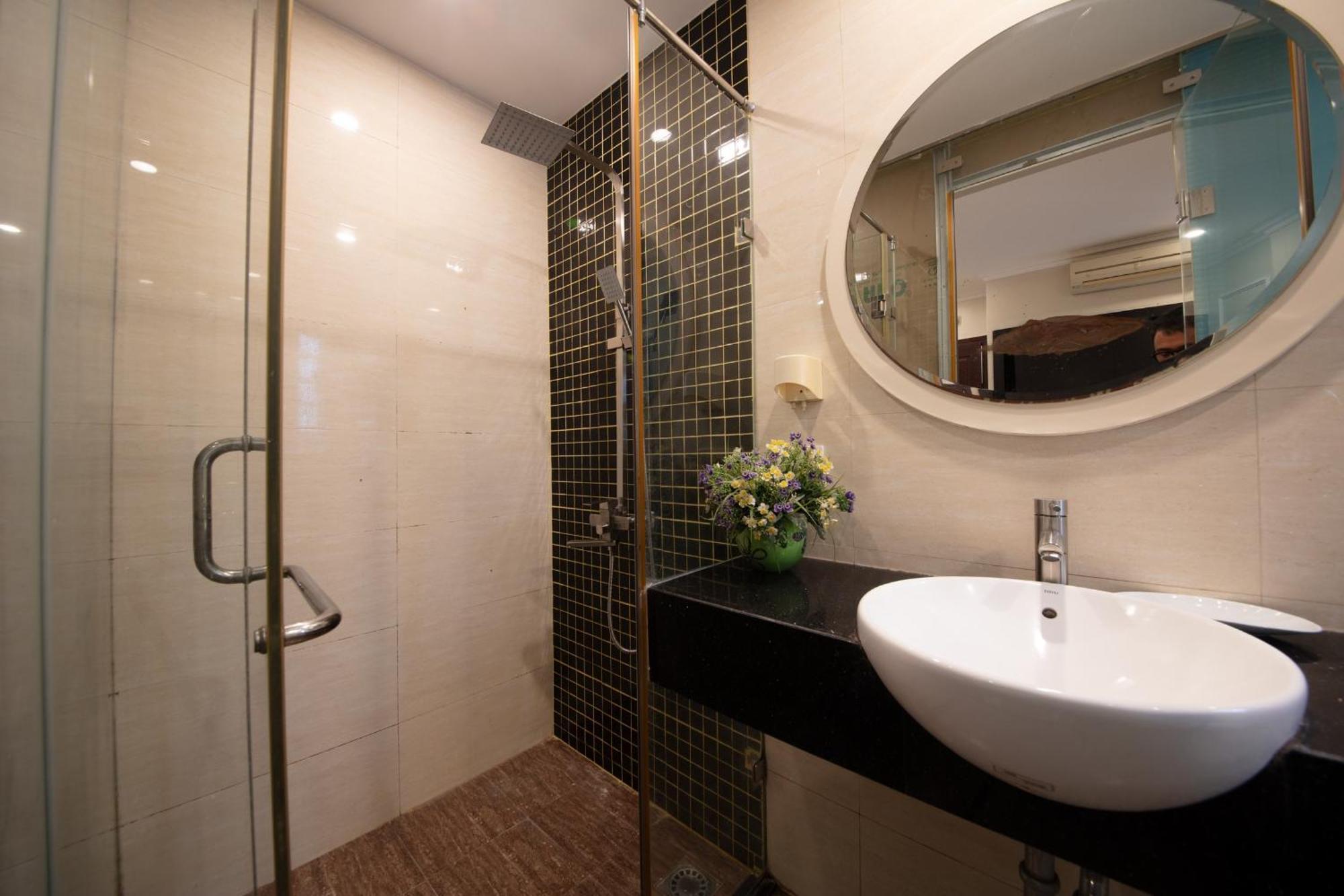 Omina Hanoi Hotel & Travel ภายนอก รูปภาพ