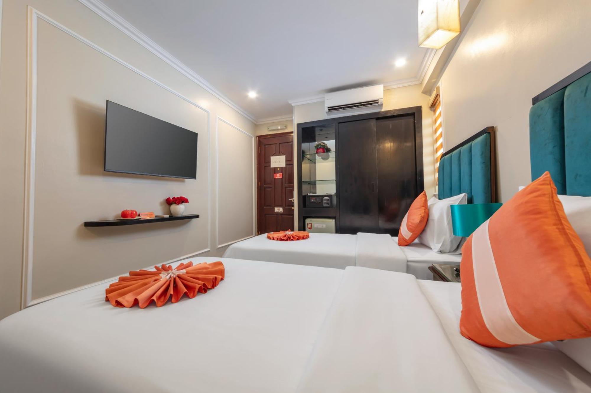 Omina Hanoi Hotel & Travel ภายนอก รูปภาพ